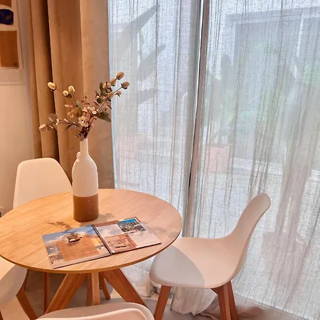 Bis Ruzafa Apart-hotel 4*