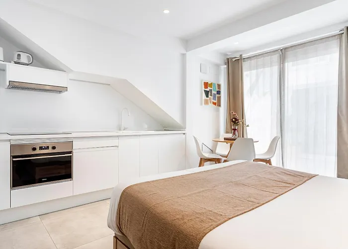 Apartahotel Vg Bis Ruzafa 4*
