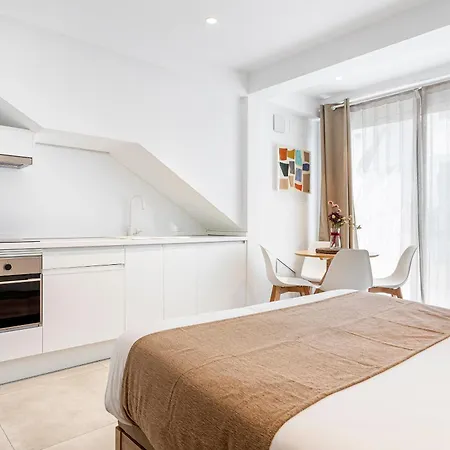 Apart Otel Bis Ruzafa 4*